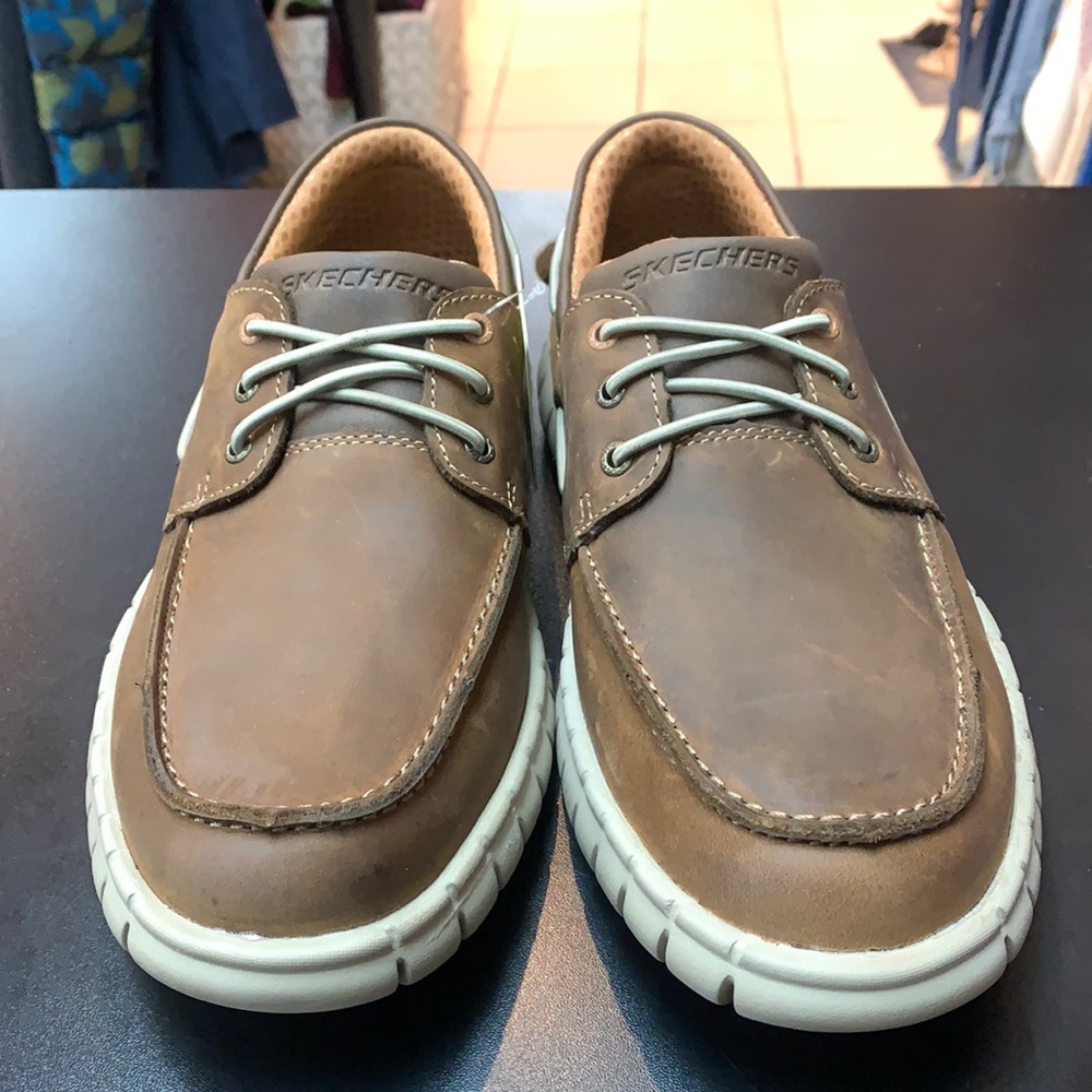 Skechers classic fit aircooled memory foam sneaker